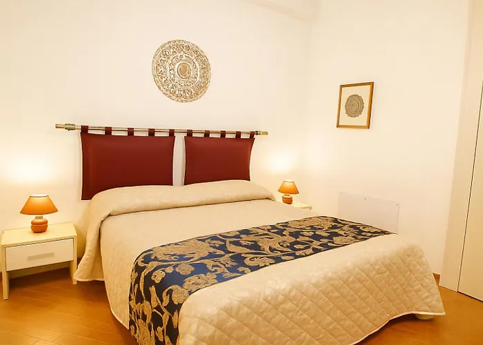 Segesta - New Nouveau Bedding