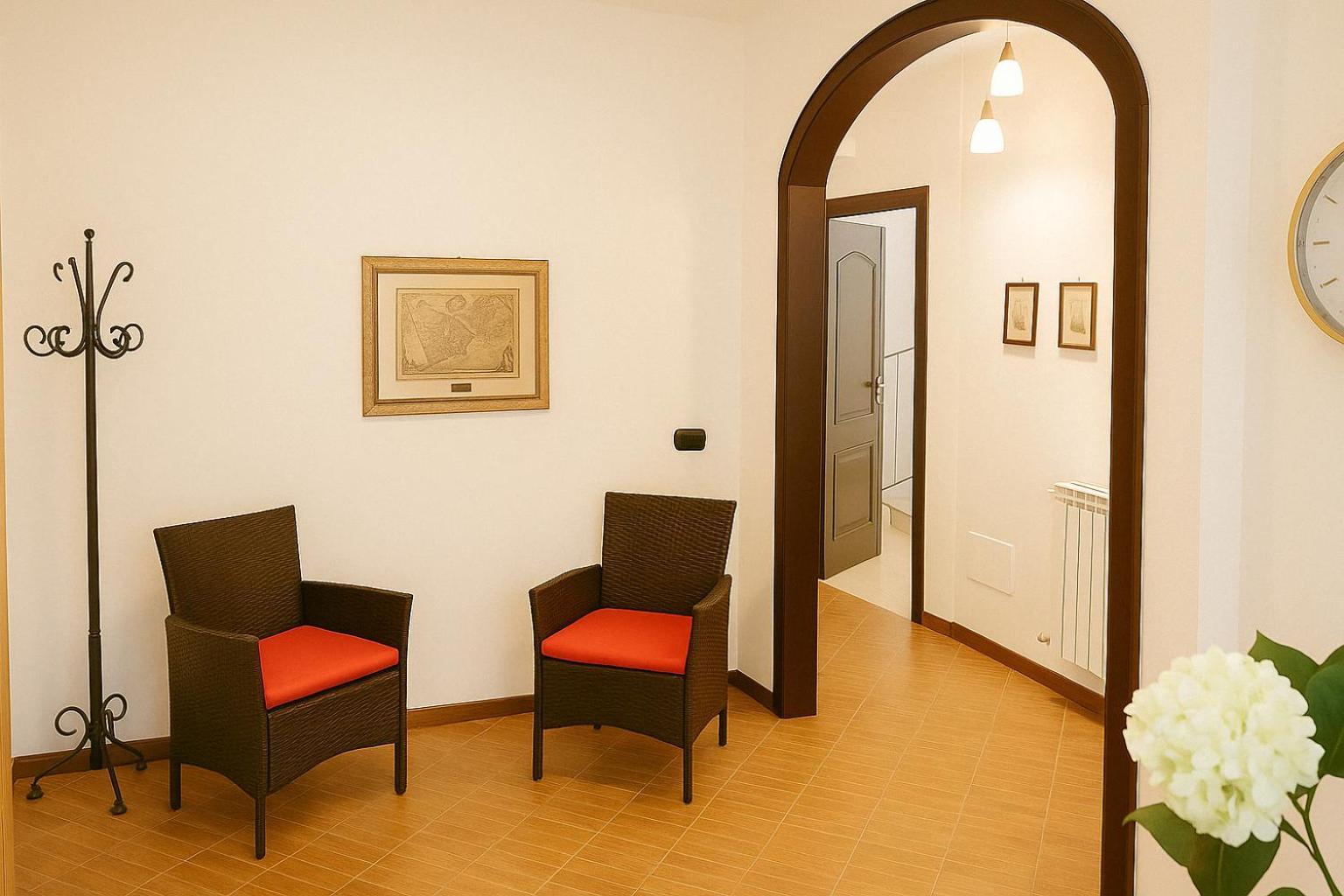 Segesta - New Nouveau Bedding Apartment